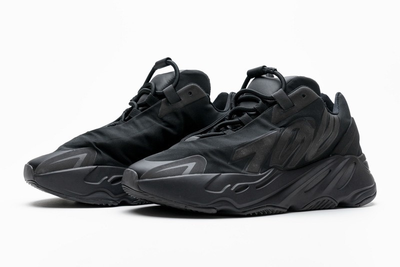 Adidas Yeezy 700 Boost MNVN "Triple Black"(FV4440) Online Sale